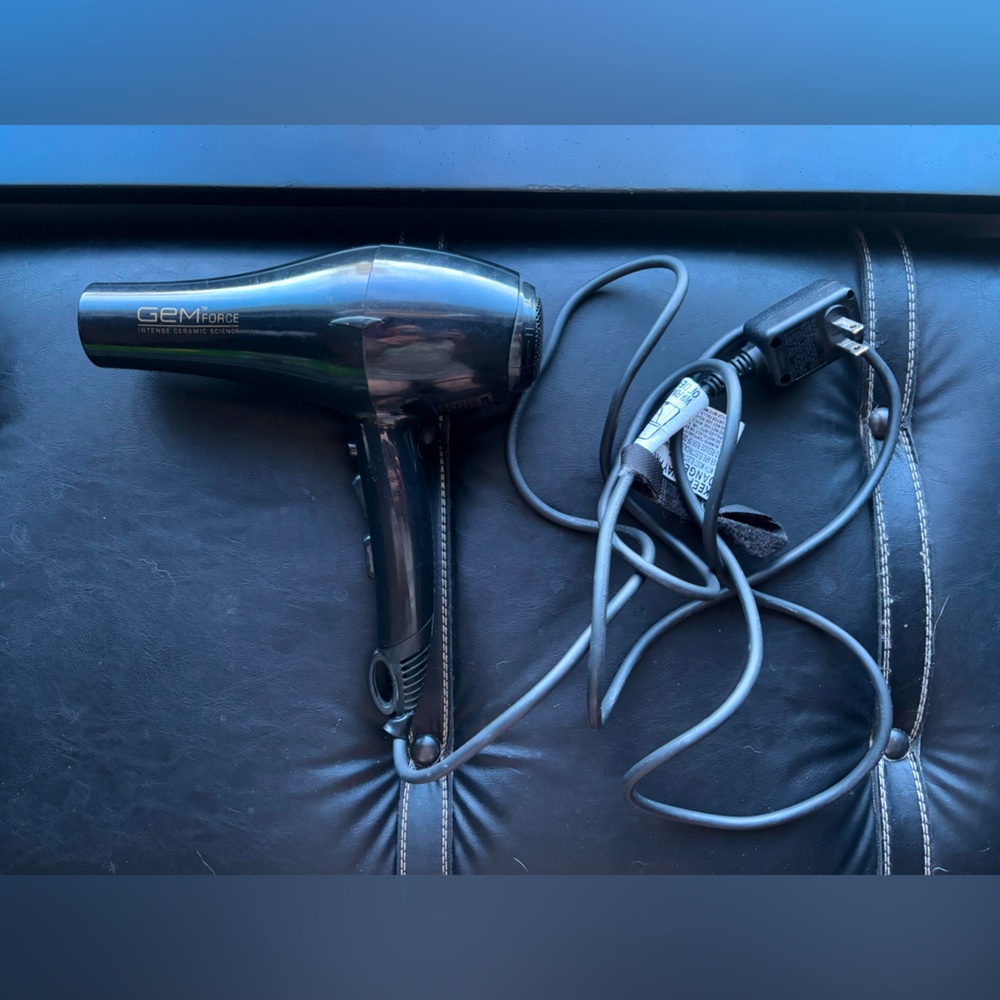 GemForce hair dryer